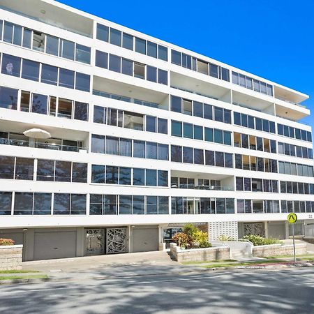 Appartement Goodwin Towers - Hosted By Burleigh Letting à Gold Coast Extérieur photo