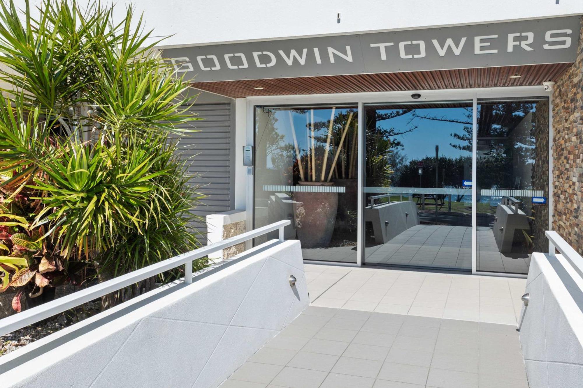 Appartement Goodwin Towers - Hosted By Burleigh Letting à Gold Coast Extérieur photo